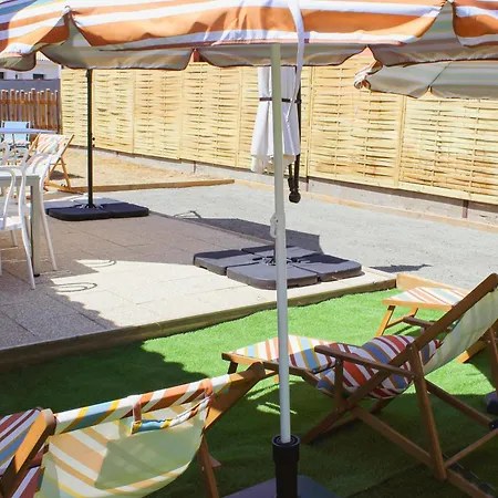 Maison Familiale Climatisee 8 A 10 Pers *