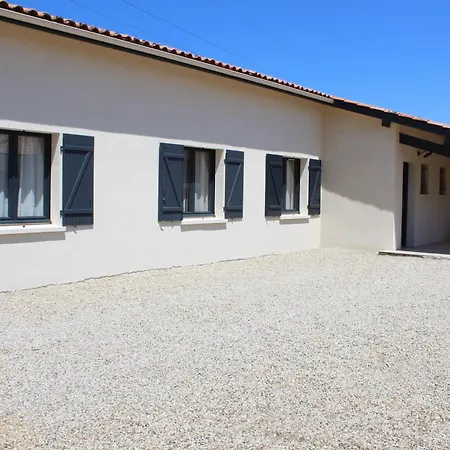 Hébergement de vacances Maison Familiale Climatisee 8 A 10 Pers