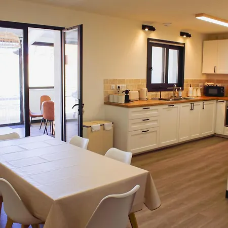 Maison Familiale Climatisee 8 A 10 Pers